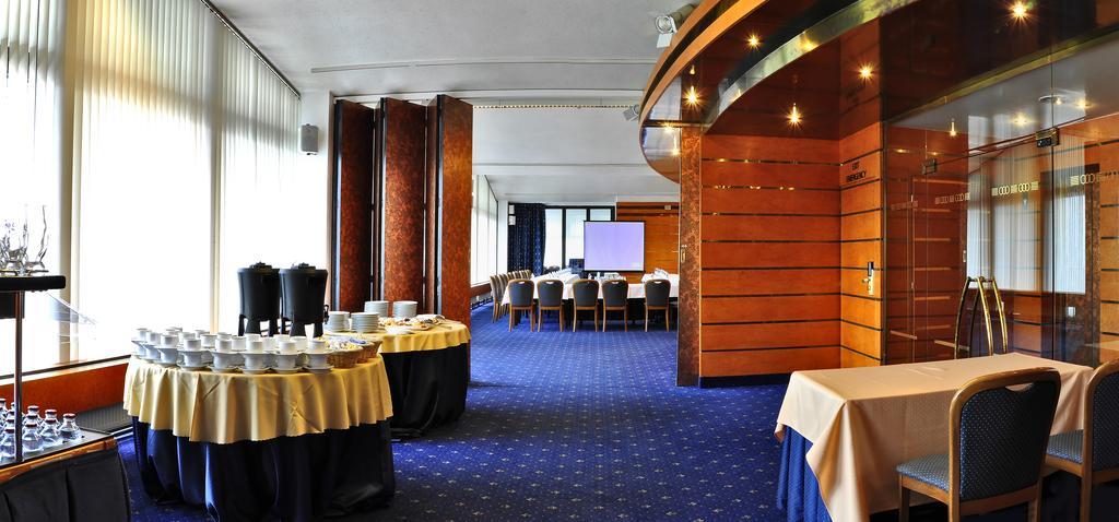 Hotel Olympik Praga Esterno foto