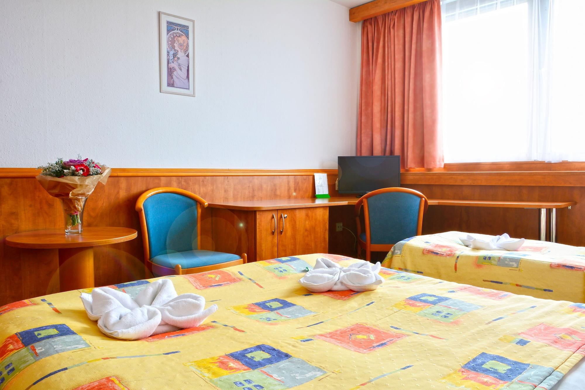 Hotel Olympik Praga Esterno foto