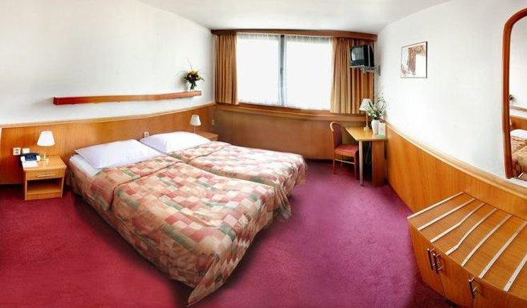 Hotel Olympik Praga Esterno foto
