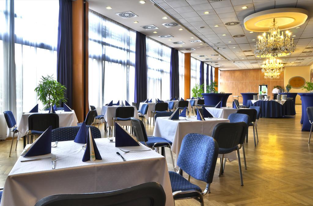 Hotel Olympik Praga Esterno foto